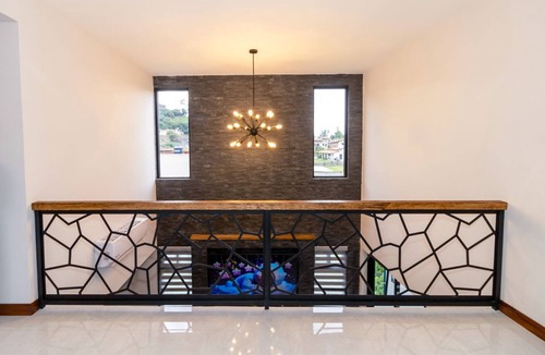 Mascota House | Casa Valeria