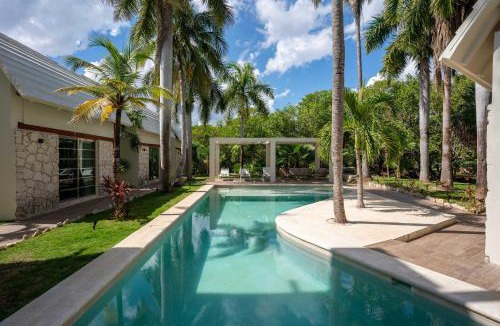 Villa Juarez House | Casa Vela - 2BR - Where Waves Meet Relaxation
