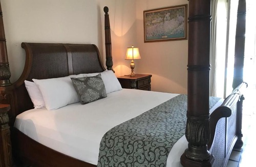 Merida House | Casa Villa Mercedes