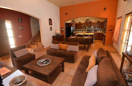El Dorado Ranch House | Casa Welch: Spacious 3BR home in Resprt