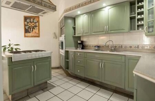 Guadalajara House | Casa Zula: Delightful House In Tlaquepaque, family and pet friendly!