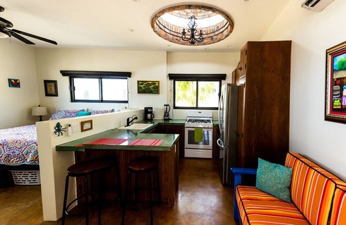 El Sargento House | CASACORAZONmx “Cortez” Private 1bd Beachfront w/Kitchen. Spectacular Views!195/n