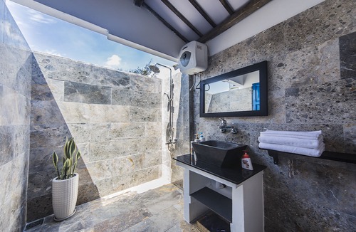 Cam An Hotel | Cashew Tree Bungalow