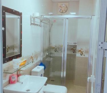 Cat Ba House | Cat Ba Central Homestay