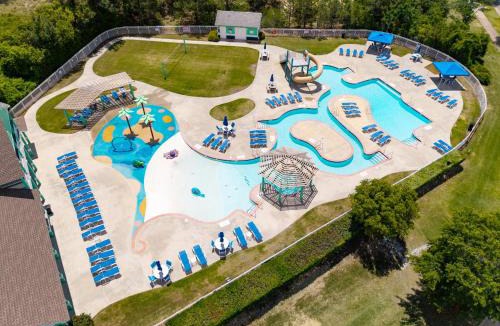 Bermuda Bay House | CC302E - Emerald Shores