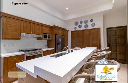 Cabo San Lucas Condo | CCV Quivira-2Bedroom Condo, Rooftop FirePit/HotTub and Golf!