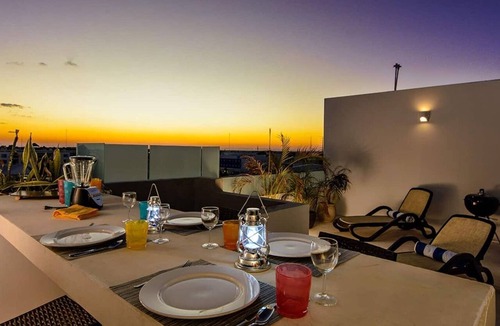Downtown Apartment | Central, Garage, Private Roof & Plunge Pool, 402
