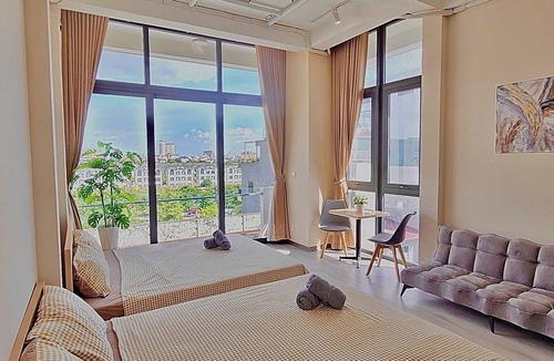 Nhat Tan Apartment | Central Hanoi Apartment, Family-Friendly, Walk to Lake