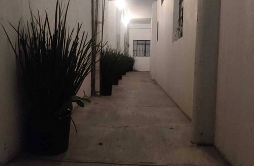 Guadalajara Apartment | Centrally located apartment with public transportation that takes you all over Guadalajara.