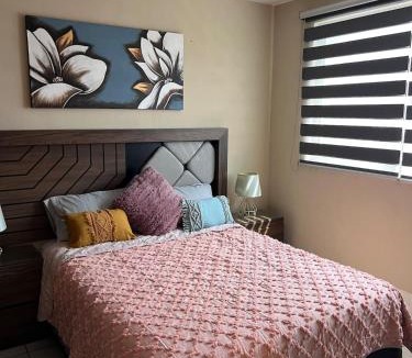San Juan de Dios Apartment | Centrally located apartment with AC, parking and pool