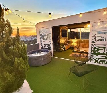 Zapopan House | Chalet Saint Lawrence GDL