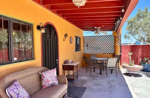 Cholla Bay House | Charming 1-BR house, Bahía la Choya, Starlink WiFi, AC, roof deck, dog friendly