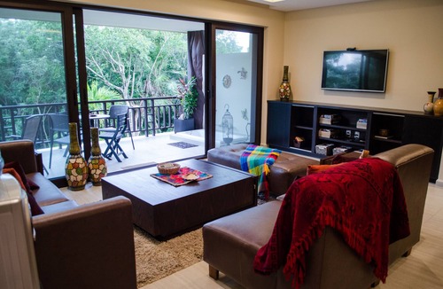 Puerto Aventuras Condo | Charming 2-bedroom condo with WiFi, AC in wonderful Puerto Aventuras