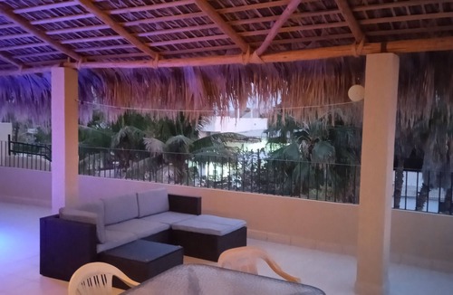 Zaragoza House | Charming 3-bedroom house with WiFi, AC in Loreto.