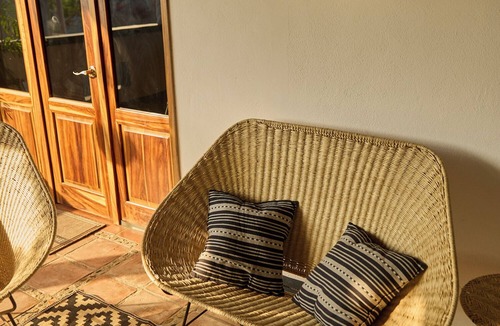 Emiliano Zapata Villa | Chic 3-bedroom villa with AC and WiFi in welcoming Puerto Escondido