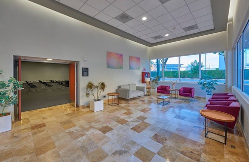 Irapuato Hotel | City Express by Marriott Irapuato