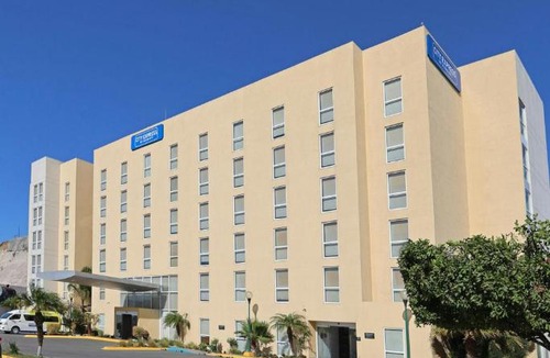 La Joya Hotel | City Express by Marriott Tijuana Insurgentes