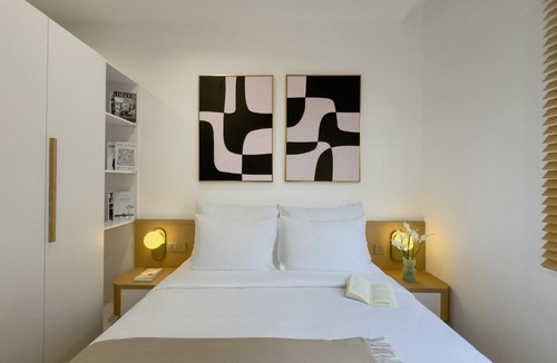 Thao Dien Hotel | CityHouse - Nest Metro Thảo Điền