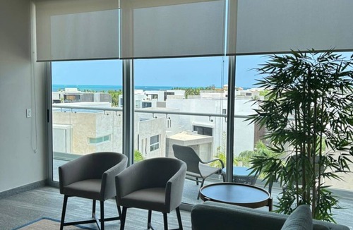 Zona Hotelera Apartment | Classic 2BR Condo pool near beach