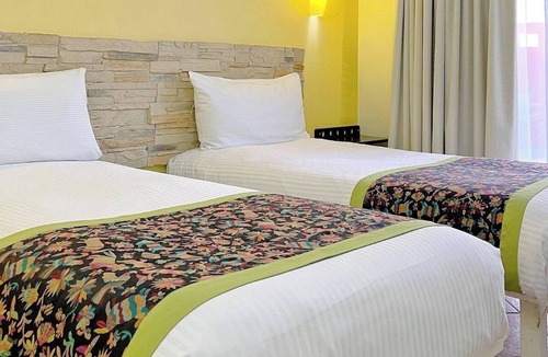 Juarez Hotel | Classic-Style Room Near Dining & Shopping – Walkable Area