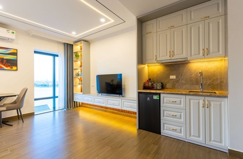 Hai Phong Hotel | CM Hotel & Apartment