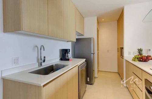 Flamingos Condo | Coastal escape w/pool & beach access