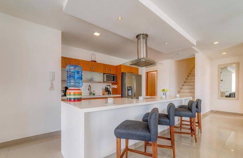 Luis Donaldo Colosio Apartment | Coastal oasis w/spa tub near beach & 5th Ave