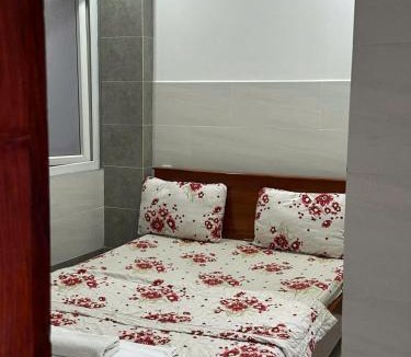 Binh Thanh Hotel | CoCo 165