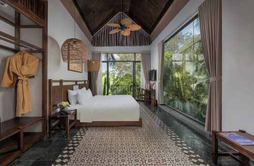 Hoa Lu Hotel | Coco Island Resort Ninh Binh