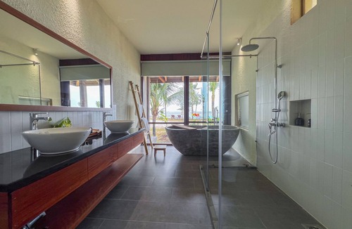 Ham Ninh Resort | Coco Island Retreat Phu Quoc