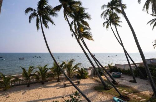 East Ham Tien Beach Villa | Coconut Beachfront Villa - Mui Ne