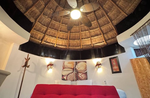 Villa Juarez Hotel | Cocos Cabañas Playa del Carmen Adults only