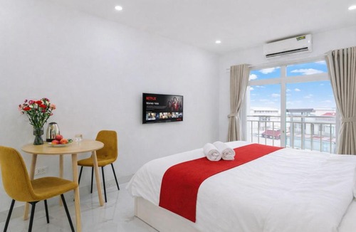 Cong Vi Hotel | Collection O Ba Dinh - Japanese Town