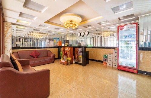District 6 Hotel | Collection O Long Phung Hotel