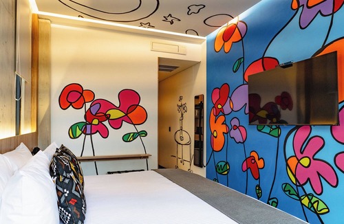 Roma Sur Hotel | Colonia Roma urban art stay