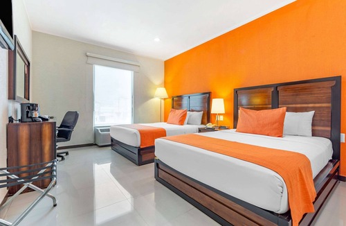 Alfredo V. Bonfil Hotel | Comfort Inn Cancun Aeropuerto