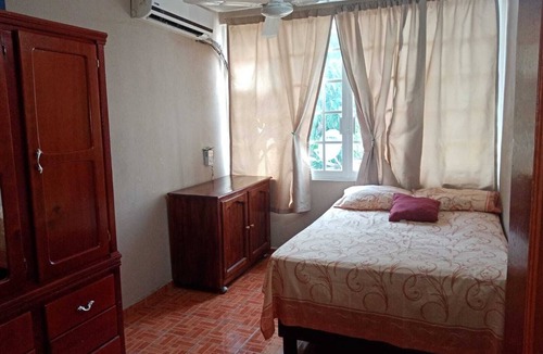 Huautlco House | Comfortable Family Home