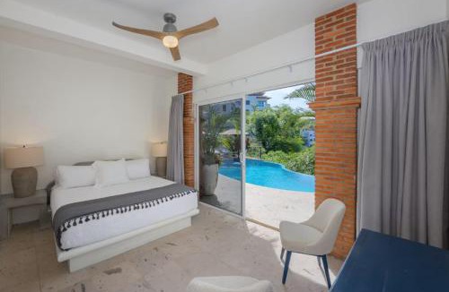 Conchas Chinas Villa | Conchas chinas villa 111- Transportation and staff included