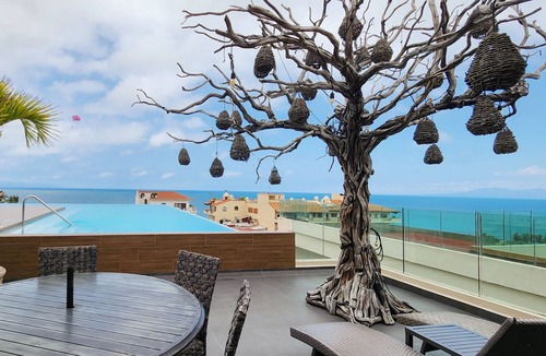 Romantic Zone Apartment | Condo in the romantic zone of Puerto Vallarta, one block from the beach.