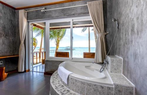 Ham Ninh Resort | Cosian Bay Phu Quoc Resort