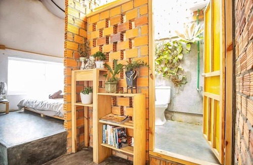 Da Lat Cottage | Cottage by the hill.