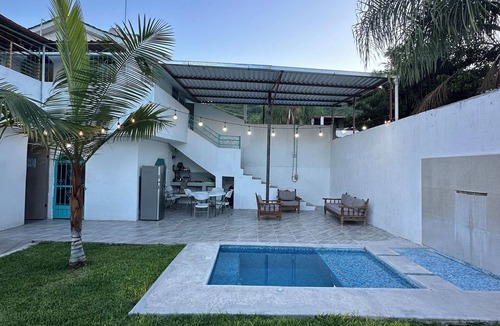 Bonifacio Garcia Cottage | Cottage with private pool 5 minutes from the natural park "las estacas".