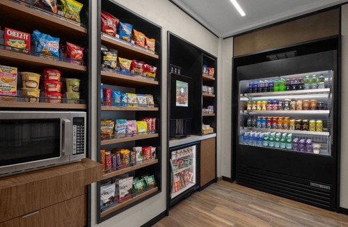 Hillcrest Hotel | Courtyard by Marriott Orem University Place