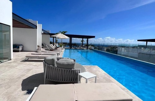 Tohoku Condo | Cozy Private Room, Walk to Beach and 5th Ave