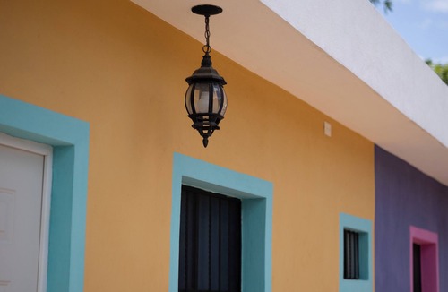 Valladolid Apartment | Cozy room with A/C, 5 streets to the central park
