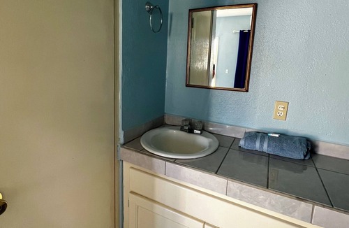 Ferrocarrilera Hotel | Cozy Rooms Rocky Point - Walk to Playa Hermosa
