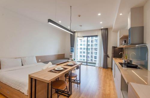 Trung Hoa Nhan Chinh Apartment | Cozy Vinhomes D Capital 1