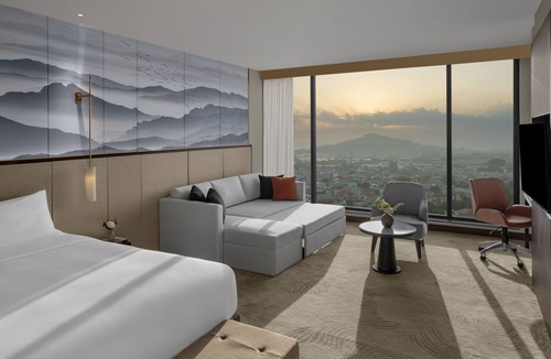 Vinh Yen Hotel | Crowne Plaza Vinh Yen City Centre by IHG