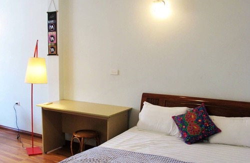 Yen Phu Apartment | Cucku Yen Hoa - Apple room