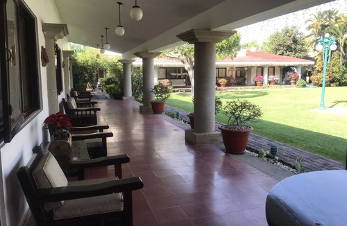 Jiutepec House | "Cuernavaca's House"